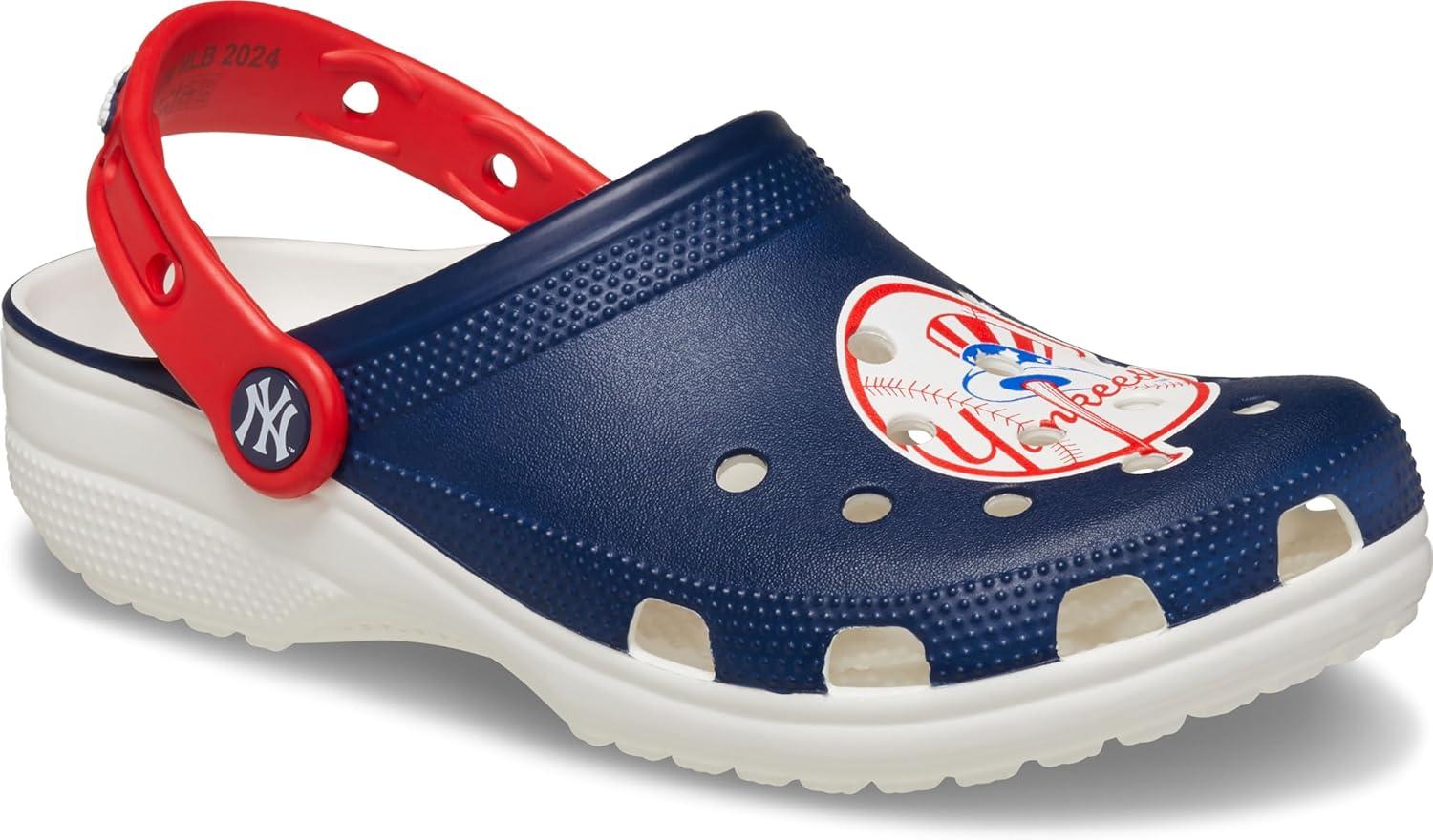 imageCrocs UnisexAdult MLB Classic ClogsNew York Yankees