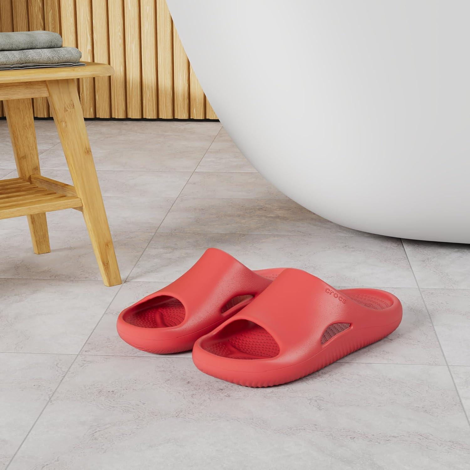 imageCrocs Mellow Recovery SlideRouge